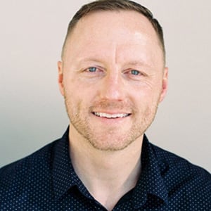 Dr. Thomas Rayner